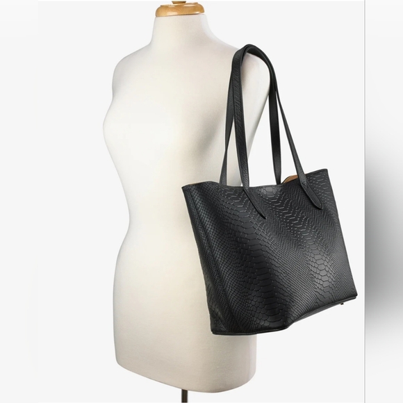 Gigi New York Teddie Tote - Picture 1 of 14